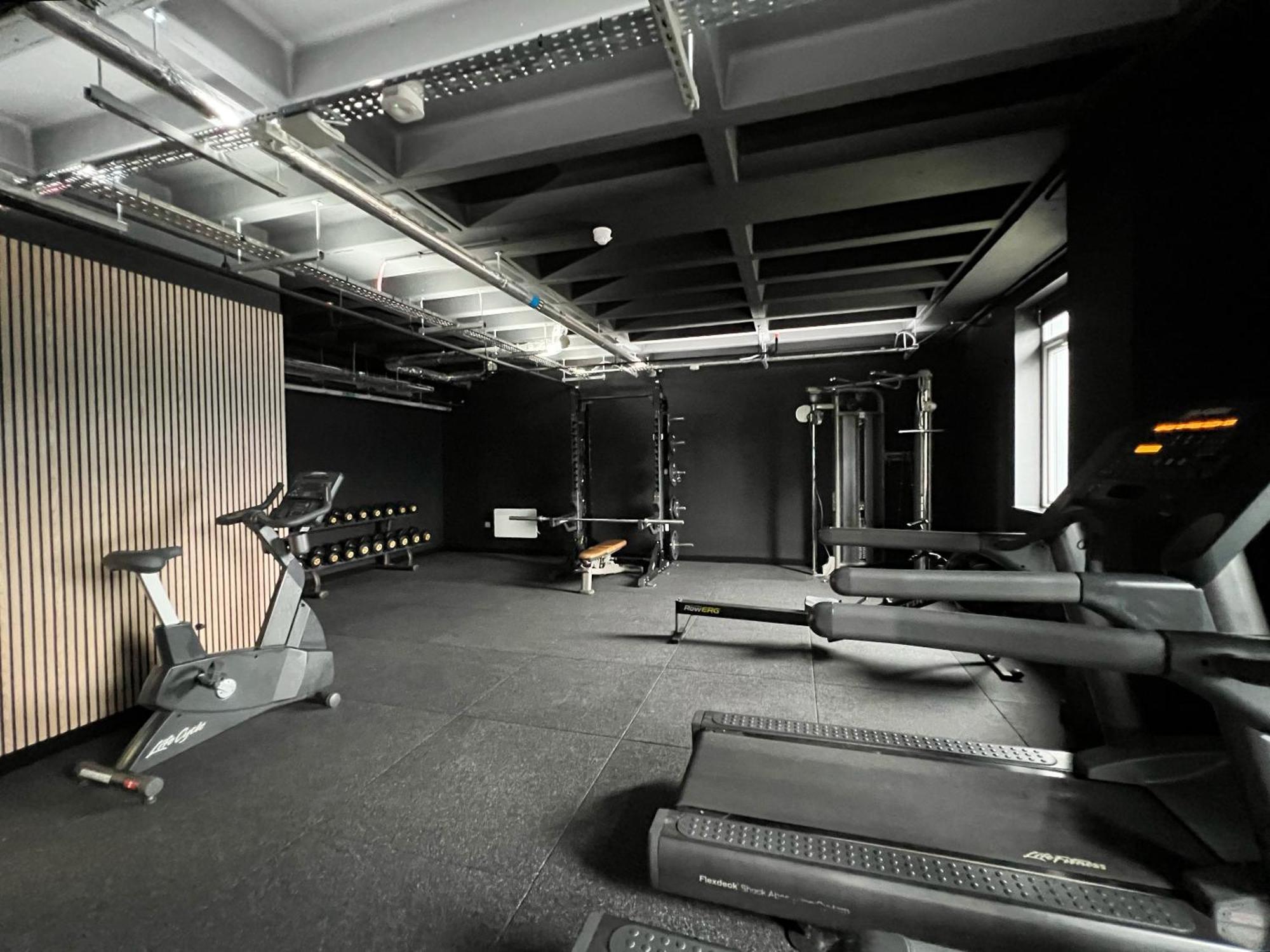 The Kaizen Daire West Bromwich Dış mekan fotoğraf